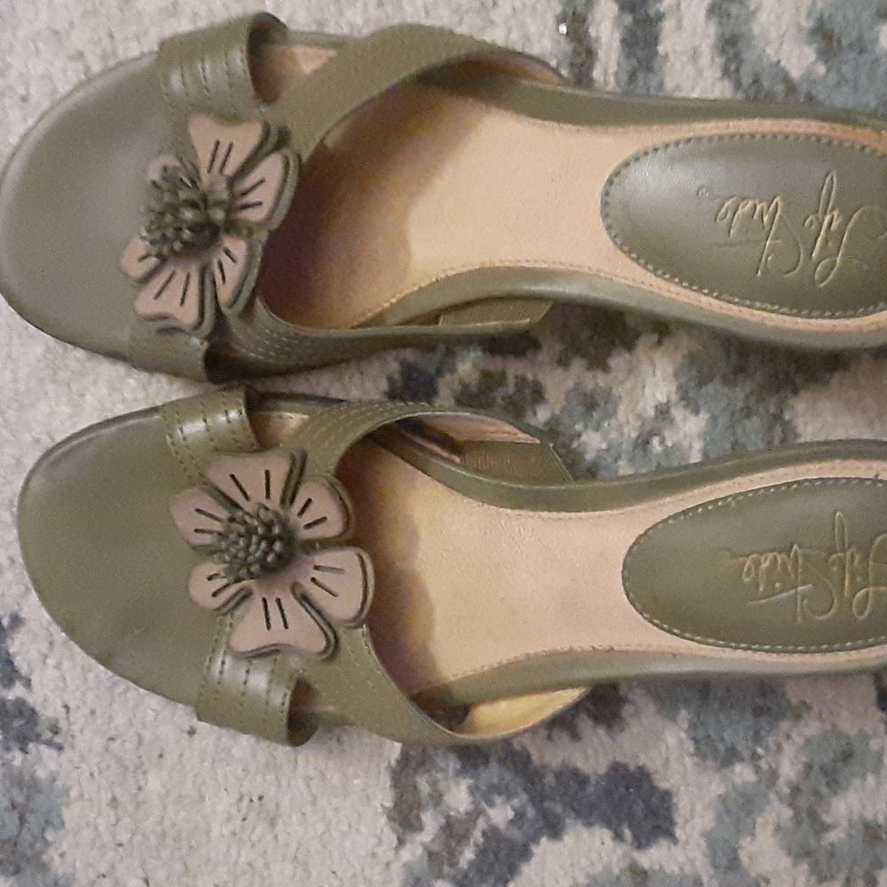 Women Shoe